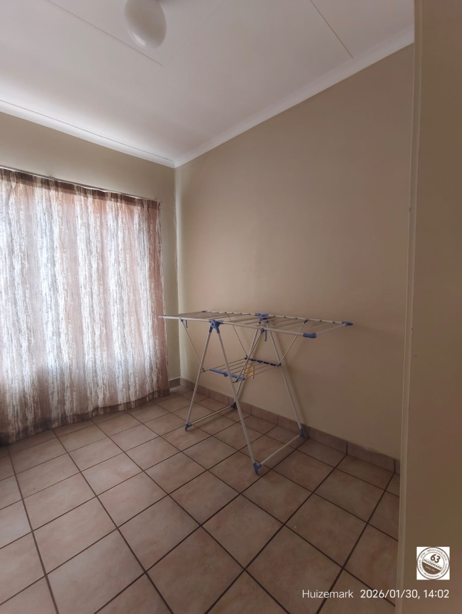 2 Bedroom Property for Sale in Vaalpark Free State